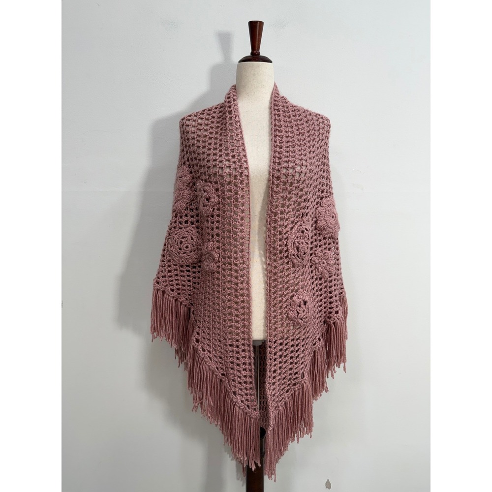Crochet Shawl Wrap OS Dusty Rose Pink Floral Fringe Boho Triangle Wrap - Picture 2 of 8